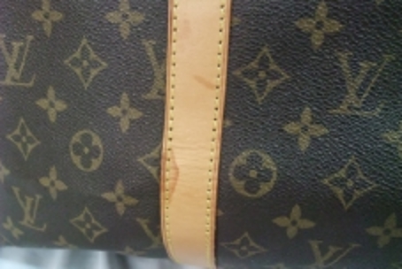 シミがついている