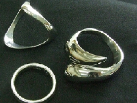 このような品物でも買い取らせて頂きます。